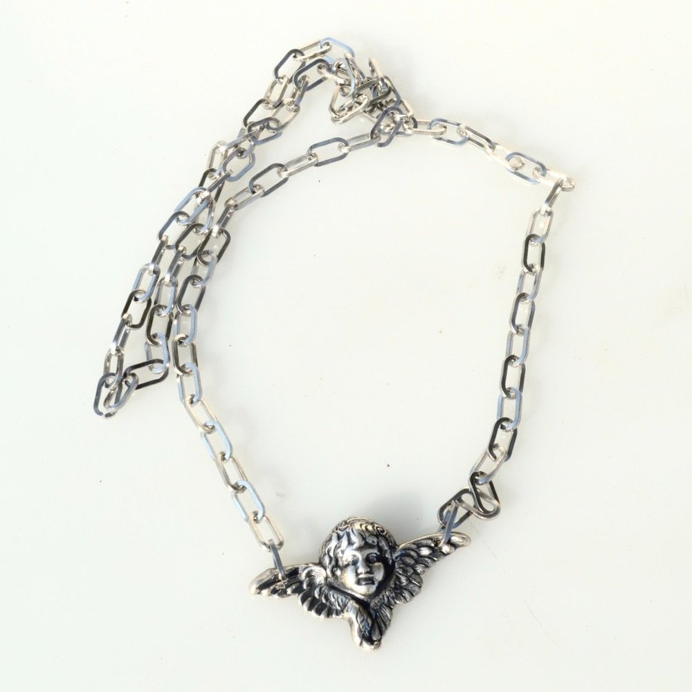 Cherub Angel Wings Victorian Silver Necklace - Picture 4 of 4